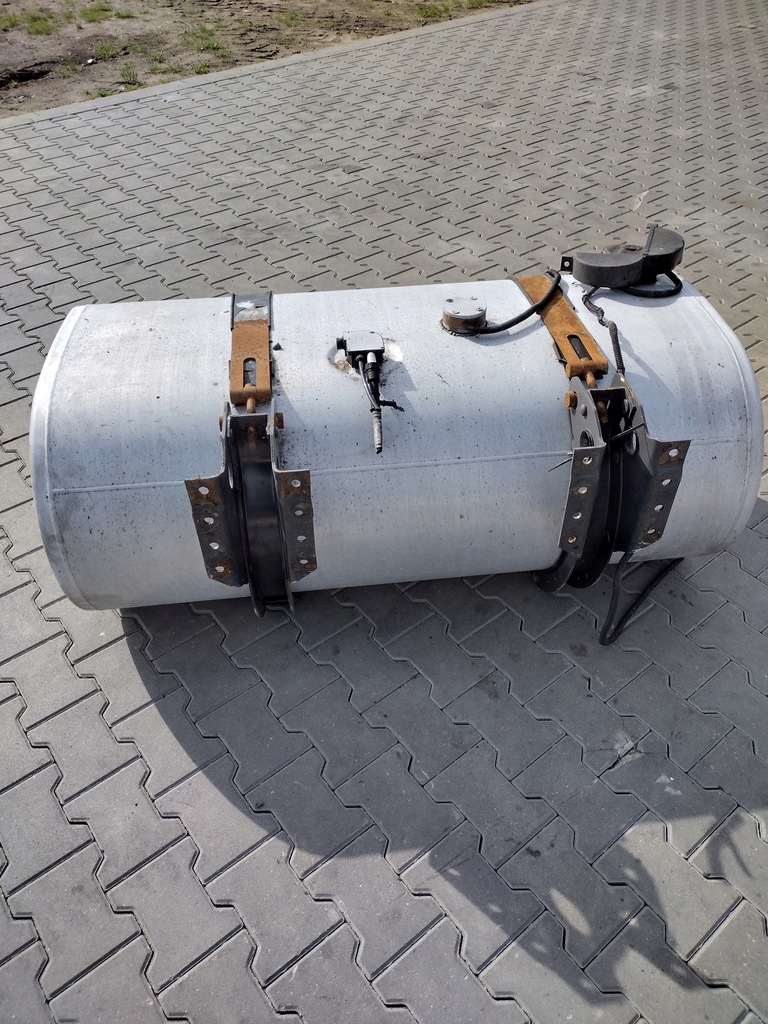 фото №5, Бак пального renault dxi volvo fh fm low кришка