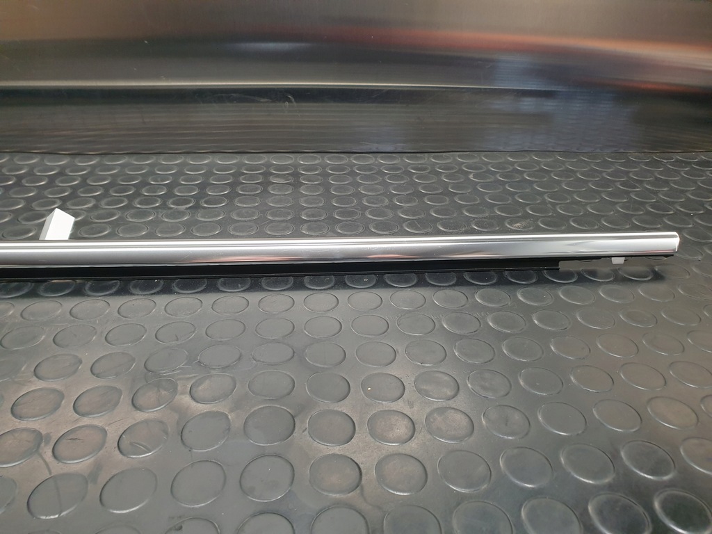 фото №9, Volvo s90 v90 молдинг ущільнювач скло 31848055