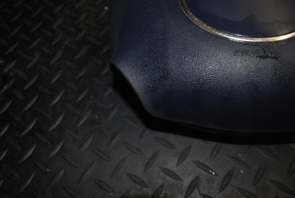 фото №6, Подушка подушка безопасности руля audi a4 b6 8e0880201aa