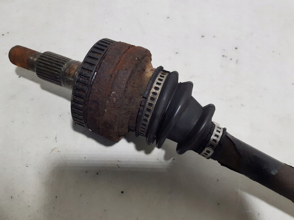 Купити Привідний вал ліве задні задня porsche boxster 986 98633202407