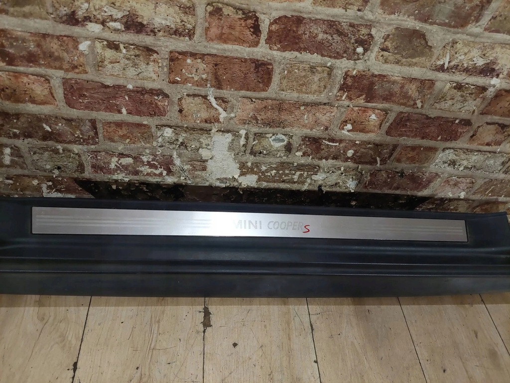 фото №2, Молдинг порог правая mini cooper s mini cooper r52 r53 cabrio 2005 rok