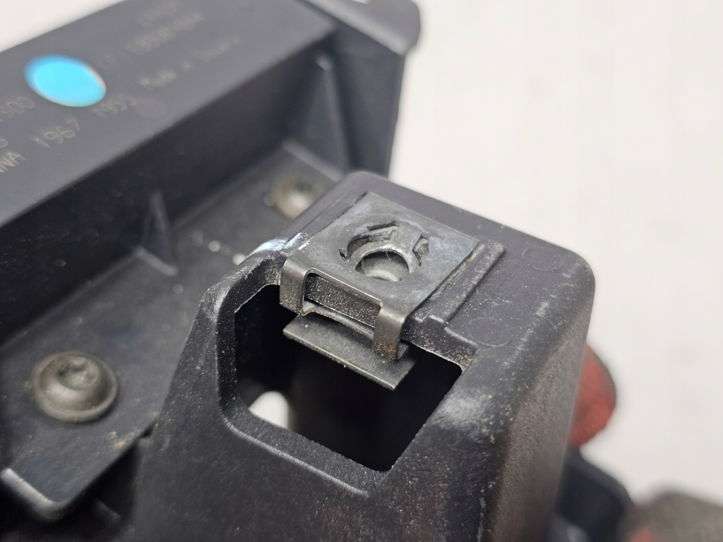 фото №5, Jeep renegade 15- усилитель антенны 68068148aa usa