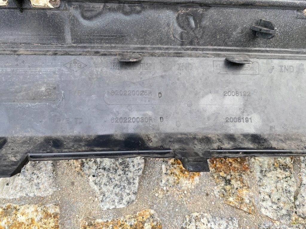 фото №10, Dacia duster бампер перед 620220025r оригинал