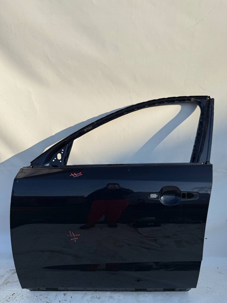 Купить Jaguar e-pace 2017 дверь левая перед передние