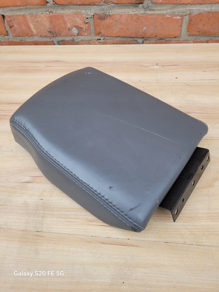 фото №7, Jeep grand cherokee wk 5-10r подлокотник