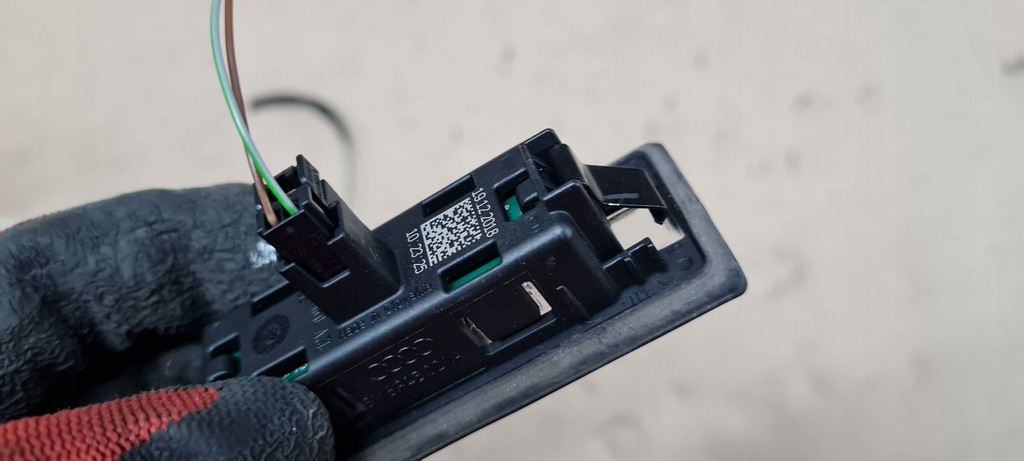 фото №12, Sq5 q5 80a лампа фонари номерного знака led задняя 2 штуки 8w6943021a a4 b9 8w a5