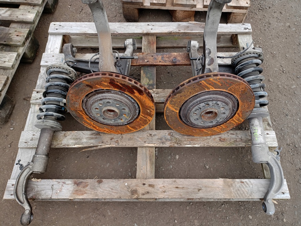 фото №1, Поворотный кулак амортизатор рычаг перед rh lh maserati ghibli iii