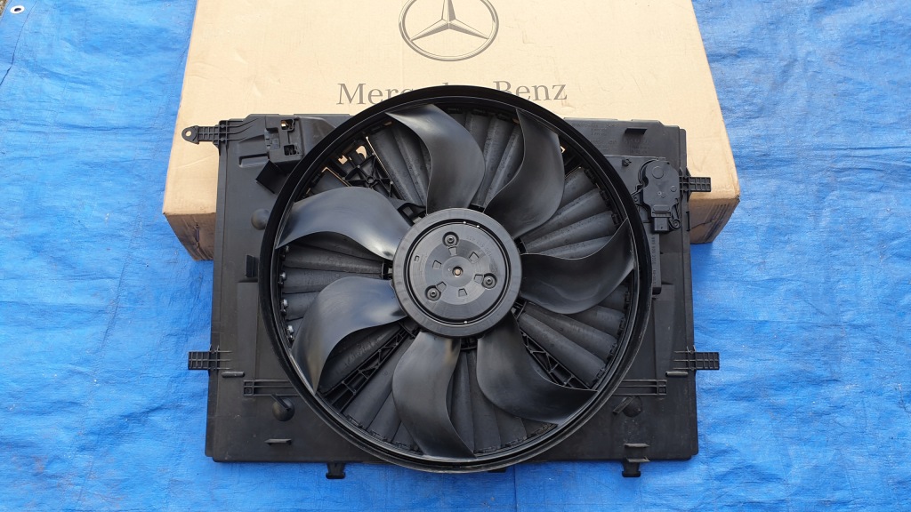 фото №1, Mercedes c-klasa w205 205 glc x253 253 вентилятор,