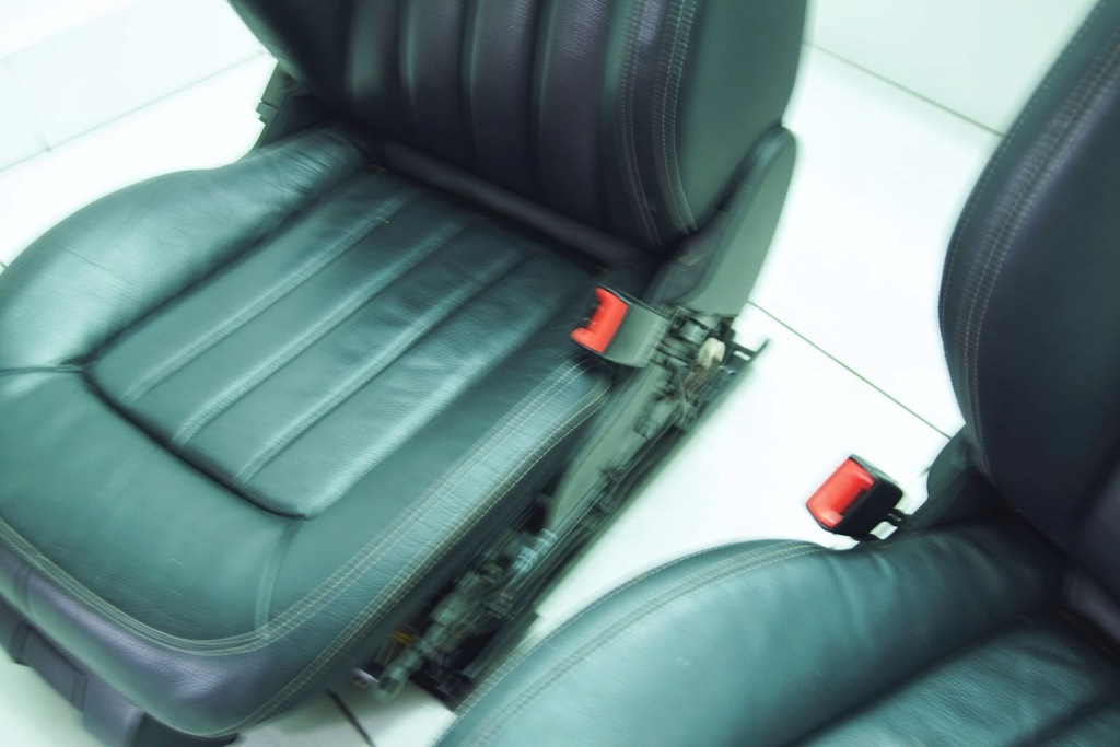 фото №12, Сиденье сиденья кожа kpl mercedes cls w218