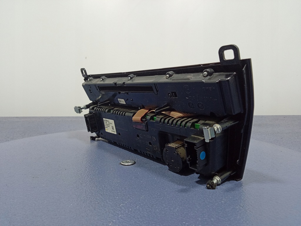 фото №8, Bmw 7 f01 f02 панель радио кондиционера 9202587