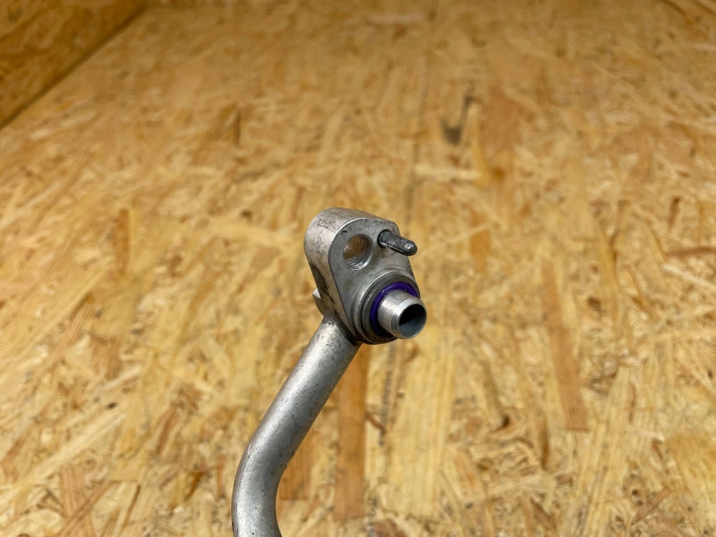 Купити Патрубок трубка шланг кондиціонера mini countryman f60 9869631