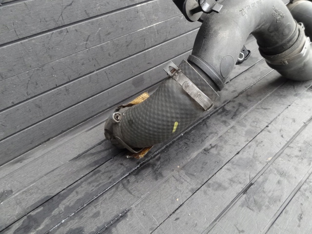 фото №3, Renault captur 2013 1,2 tce шланг интеркулер