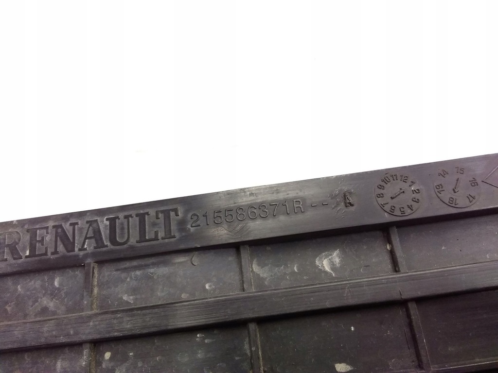 фото №5, Renault megane iv 2018 напрямна повітря інтеркулер