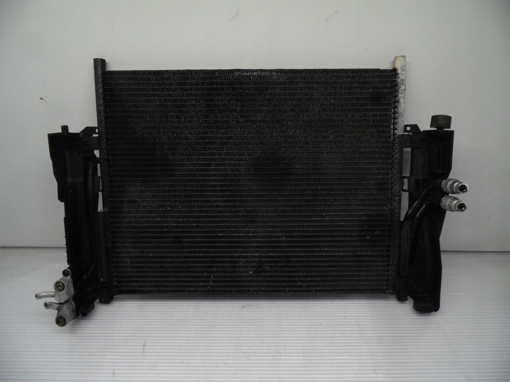 фото №1, Радиатор кондиционера bmw x3 e83