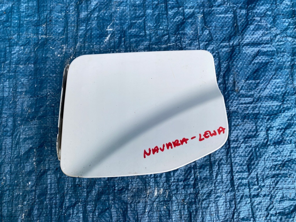 фото №1, Nissan navara d23 np300 крышка заливной топлива - левая