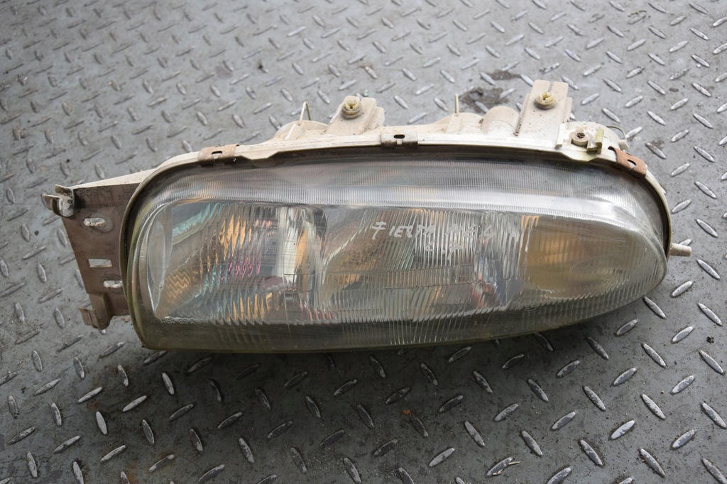 фото №1, Лампа левый перед ford fiesta mk4