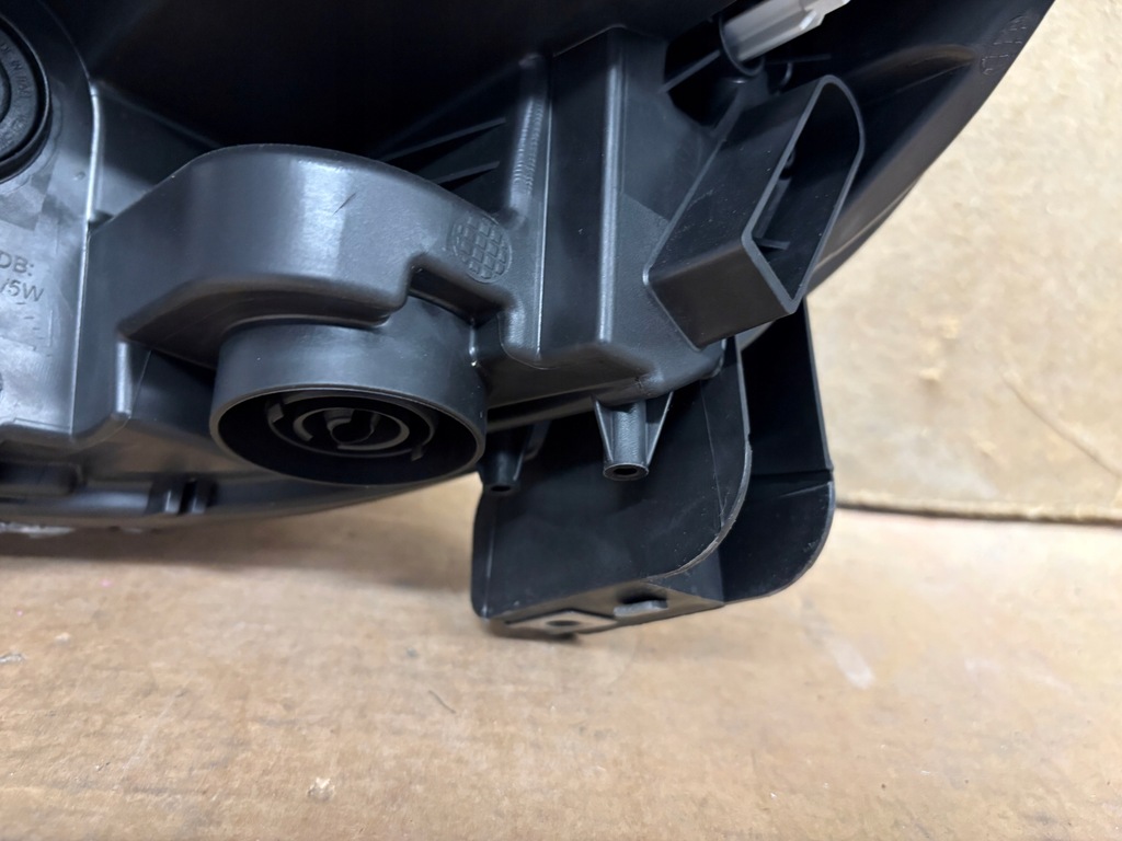 фото №9, Лампа правий перед peugeot rifter partner звичайна