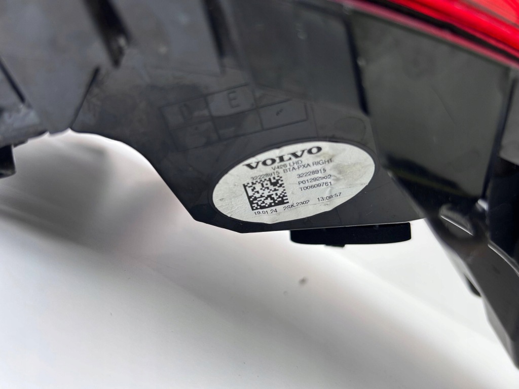 фото №5, Volvo xc60 ii лампа ліва права задня оригінал