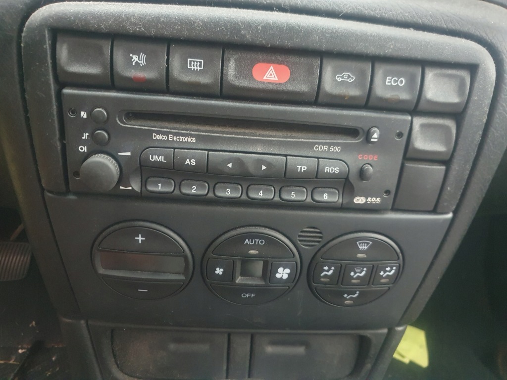 Бампер задний  задний opel vectra b 1.6 benz 1.8 86-99 rok 4d chb l147 foto !! с Разборки