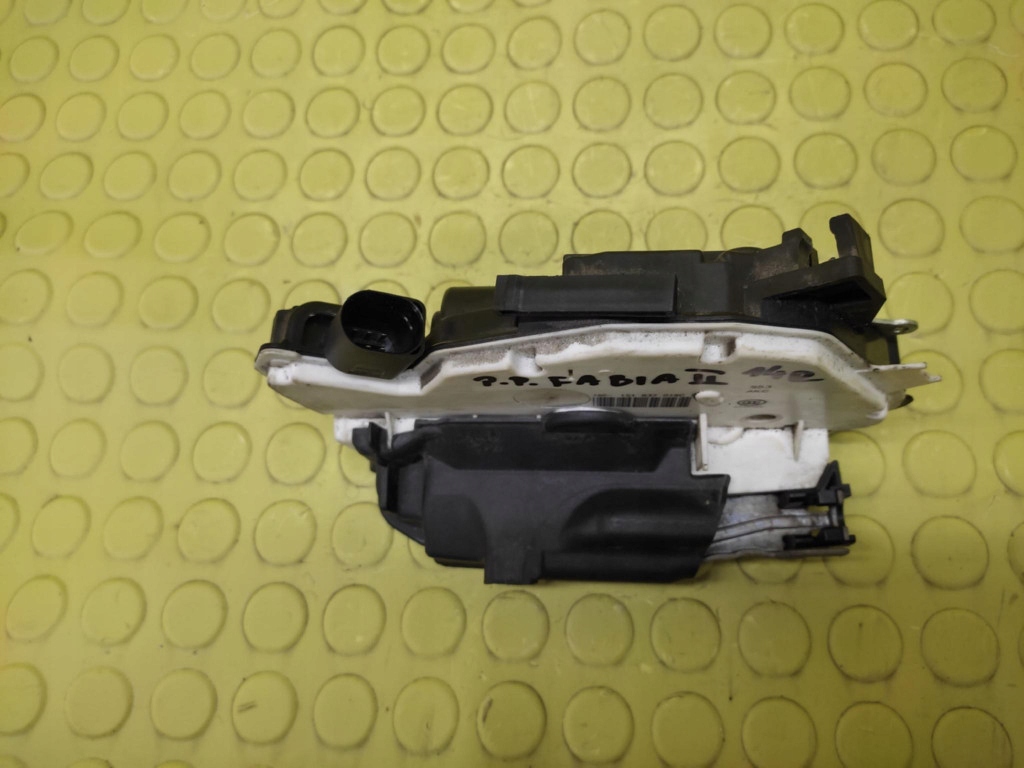 фото №1, Skoda fabia ii замок двері правий перед