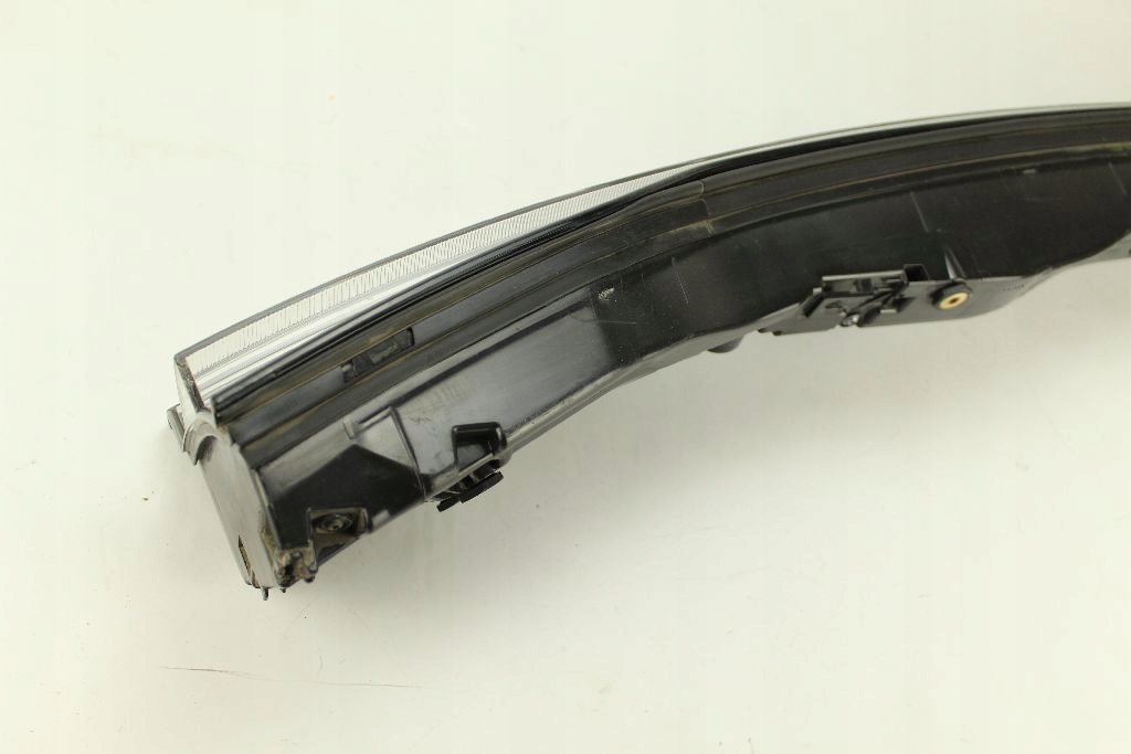 фото №10, Накладка молдинг кришки задня porsche macan lift led 19-