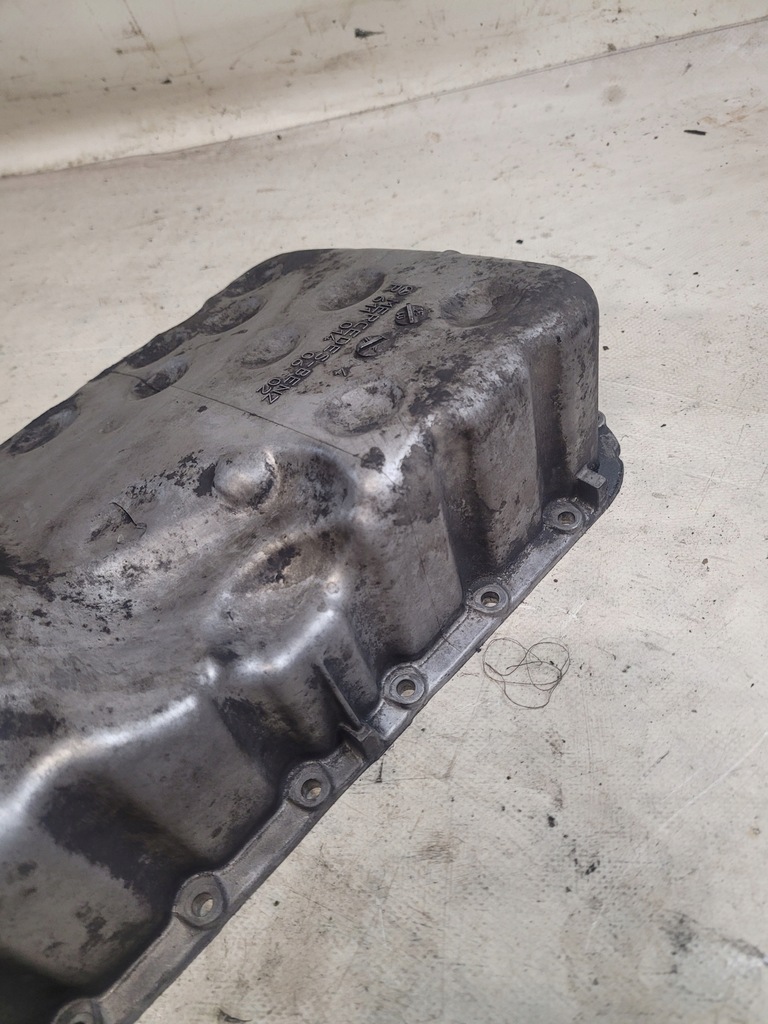 фото №10, Поддон поддон масляная оригинальный номер 6110140602 mercedes w203 2.2cdi