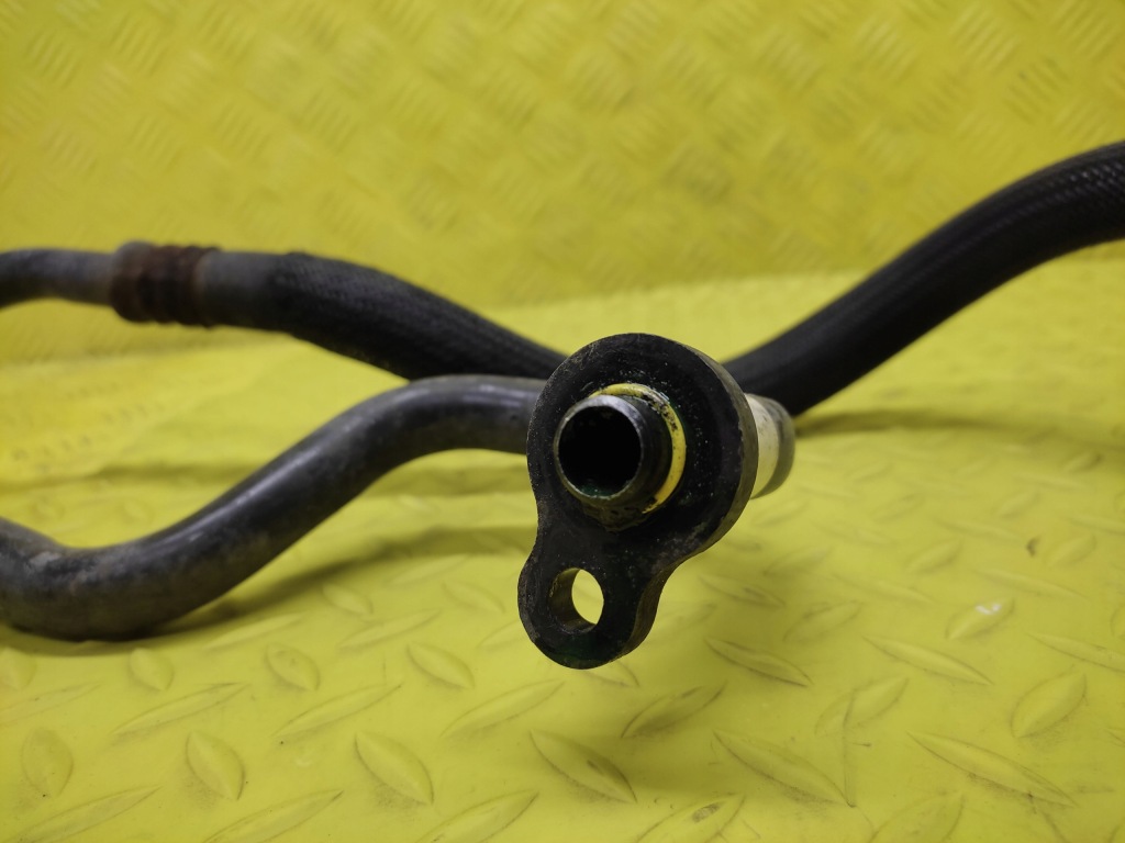 фото №4, Volvo v50 2.5 шланг трубка кондиционера 4n5h19n602af