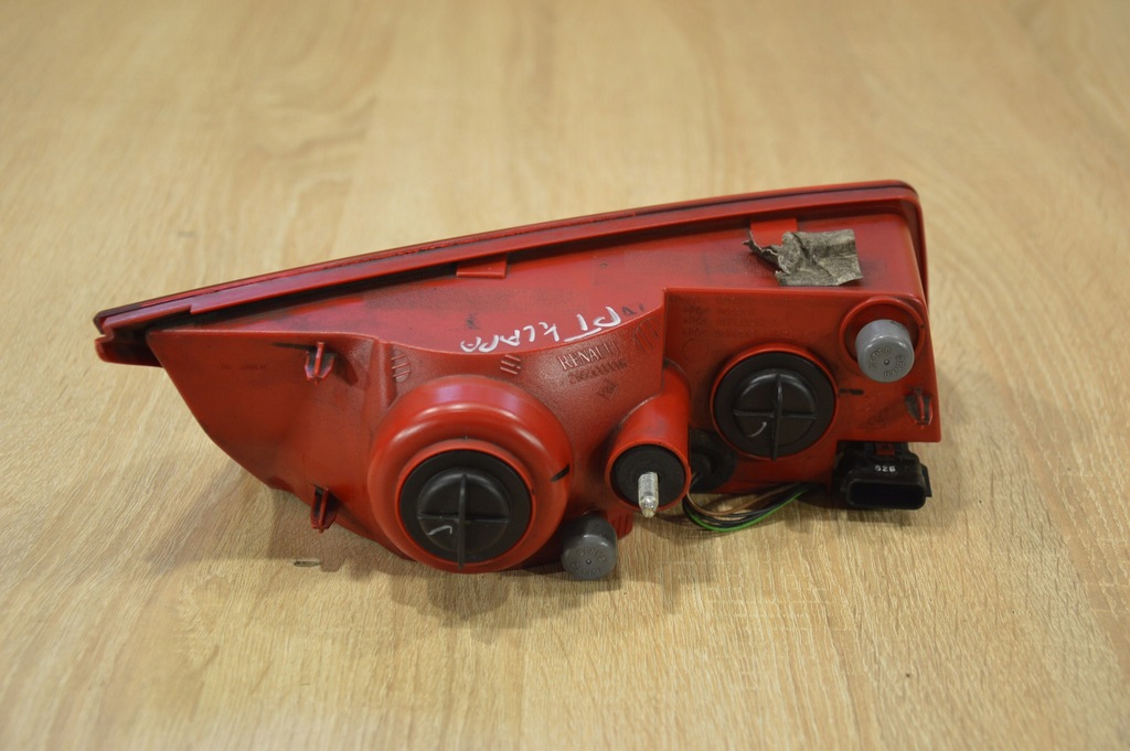 фото №3, Лампа кришки правий задня renault laguna iii coupe