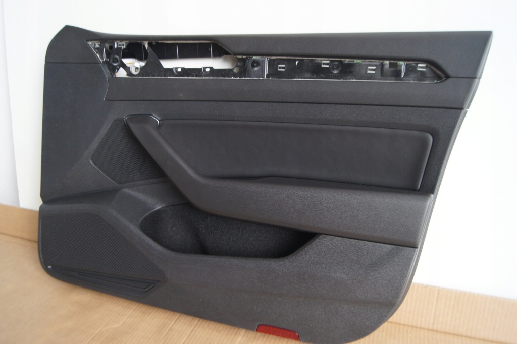 фото №4, Gd vw arteon оббивка двері правий перед 3g8867012