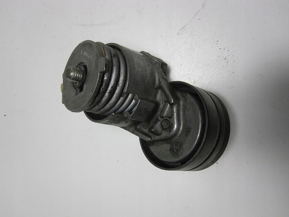 фото №7, Натягувач ремінь ролик volvo v40 s40 1.9dci 02r