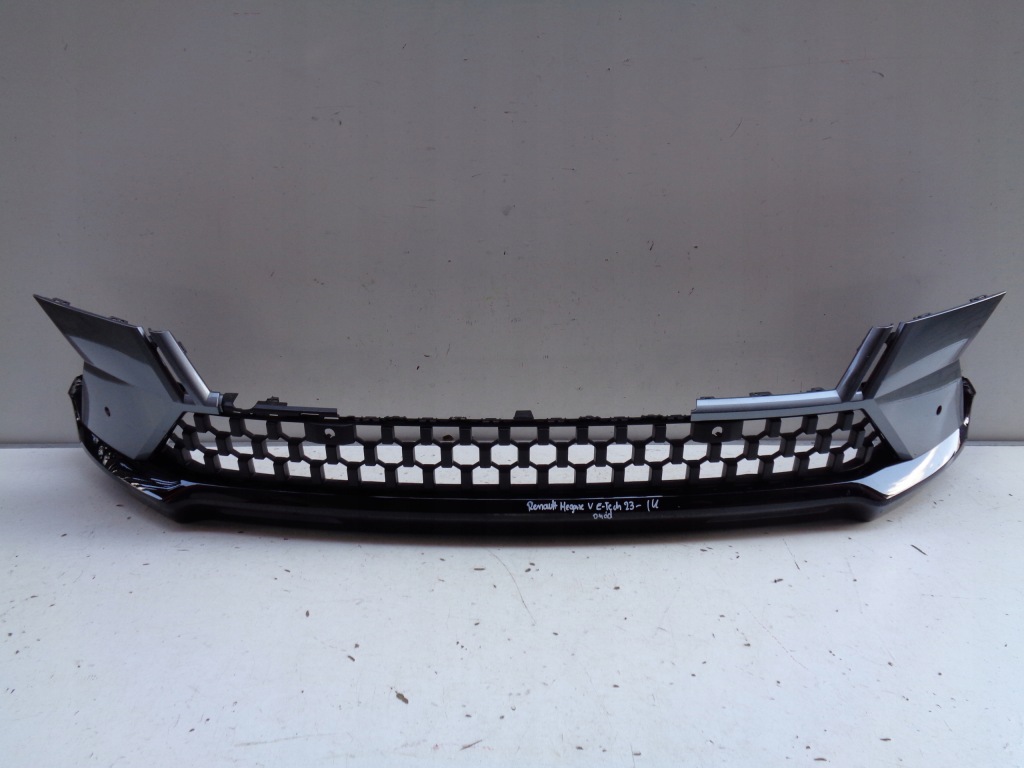 фото №1, Накладка бампера передня renault megane v e-tech 23-