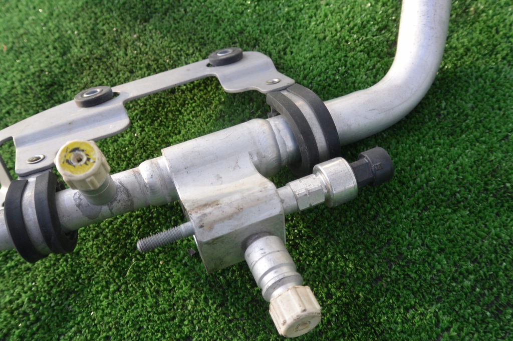 фото №9, Alfa romeo stelvio 2.0 трубка шланг кондиціонера