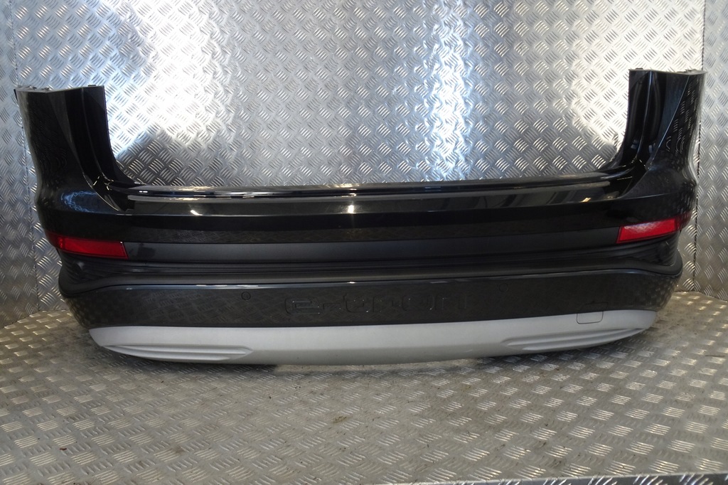 фото №1, Audi q4 e-tron - бампер задний