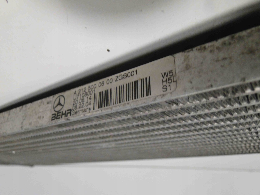 фото №7, Mercedes e klasa w212 радиатор масла a2125000600