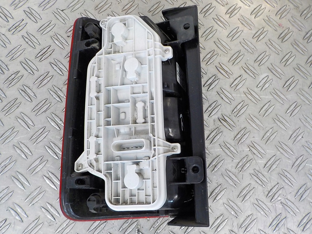 фото №5, Vw caddy iv 15-20 лампа задня права