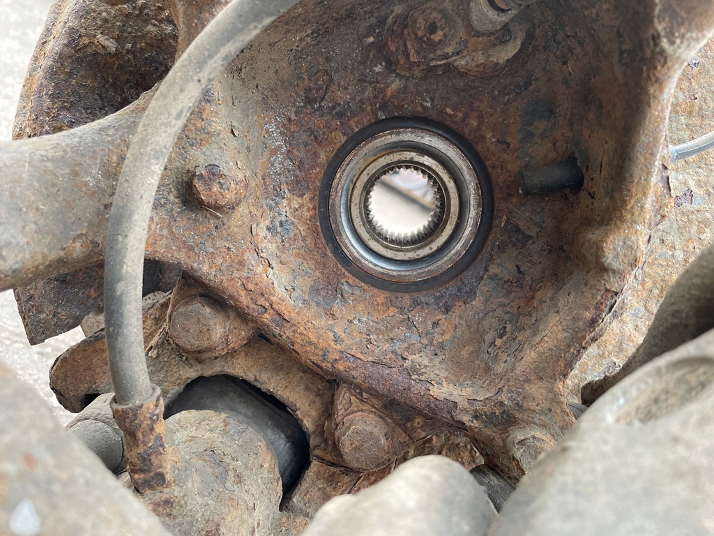 фото №9, Bmw x3 e83 підвіска балка підрамник важелі пружини задня 2.0 d kpl