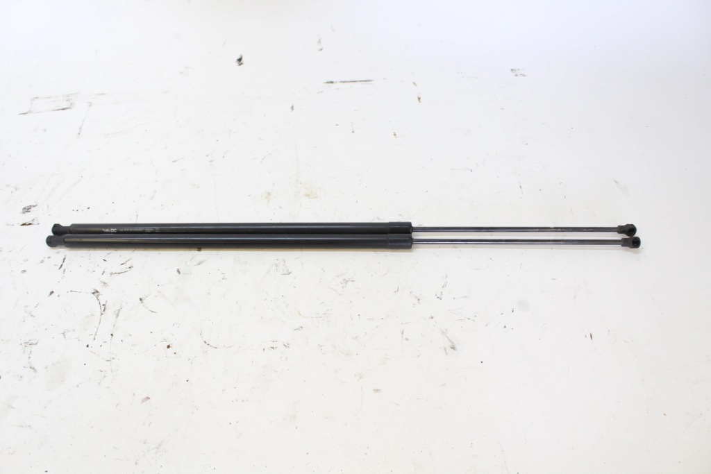 фото №1, Renault kangoo ii амортизаторы крышки 8200497806