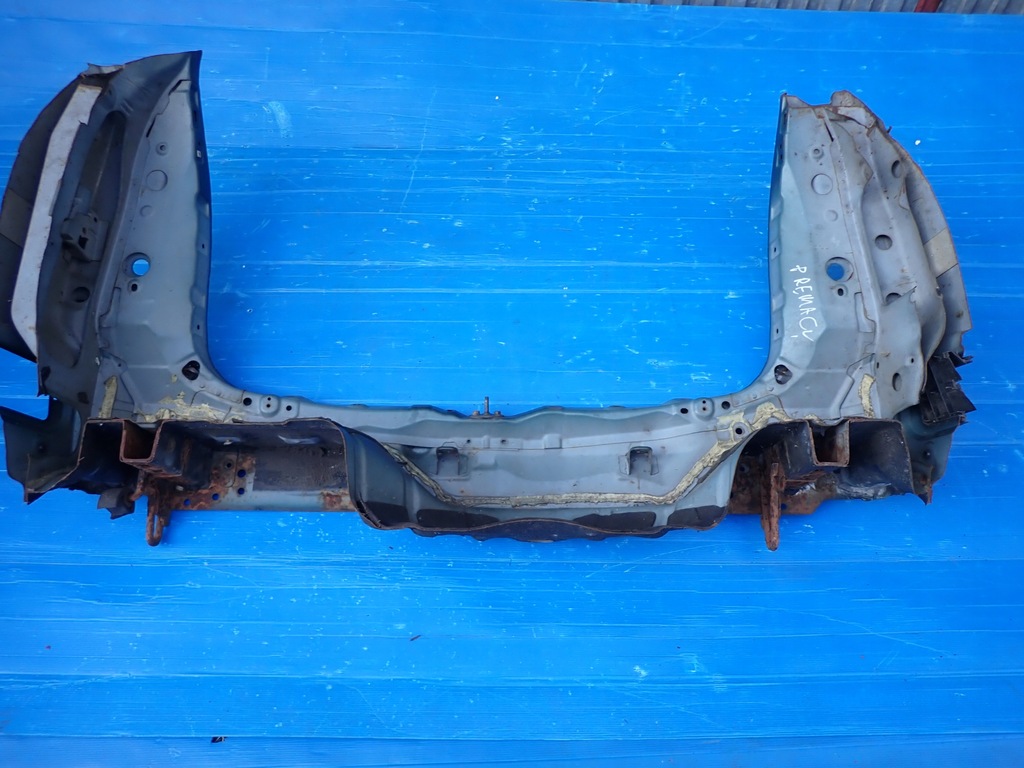 фото №5, Mazda premacy 99-05 pas задний