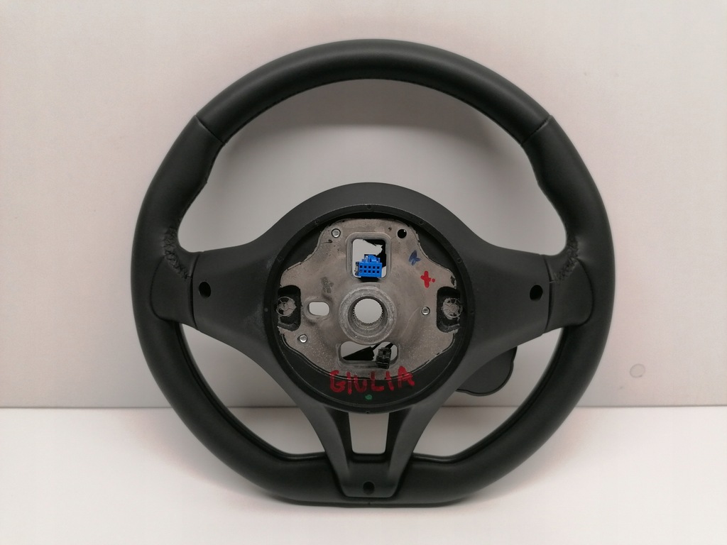 фото №12, Alfa romeo giulia повітропровід шкіра оригінал 2016-