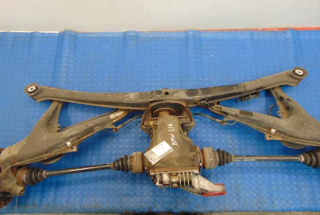 фото №7, Bmw e36 compact 1.6b задня балка