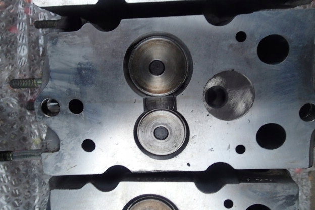 фото №5, Jeep grand cherokee 3.1 td головки головка комплект