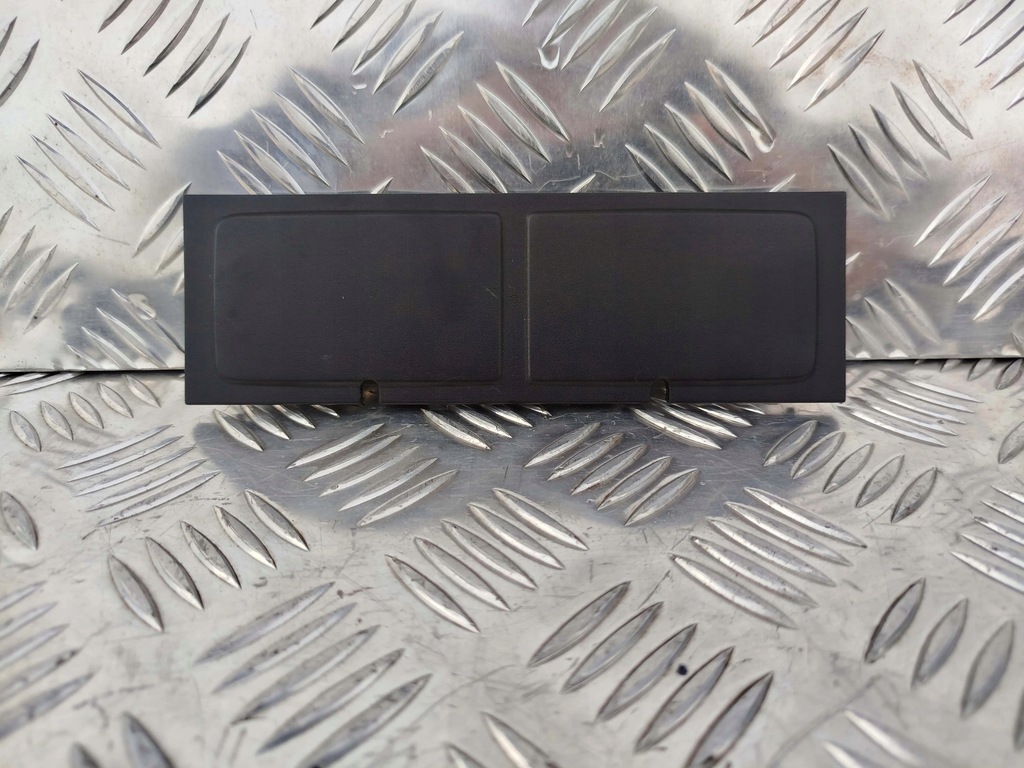 фото №1, Заглушка панелі верхньої scania r