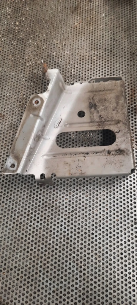 фото №2, Кронштейн кронштейн крила 13g37490r ліва renault master