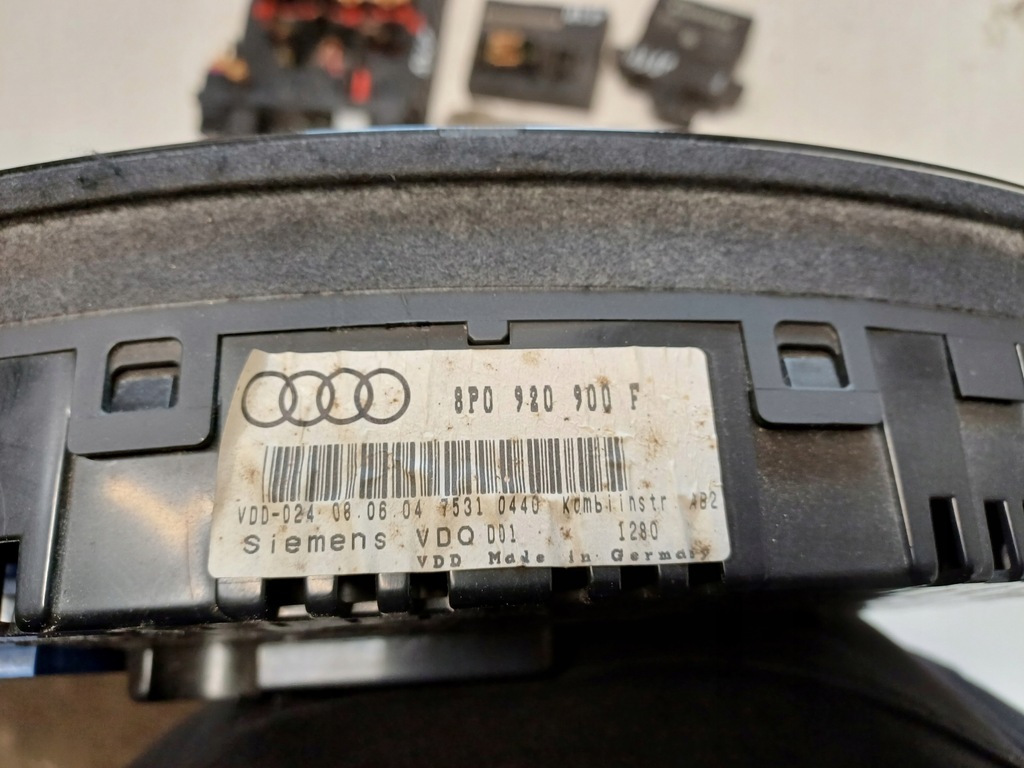 фото №10, Audi a3 8p 03- 1.9tdi набор стартовый иммобилайзер бортовой компьютер 03g906016cc