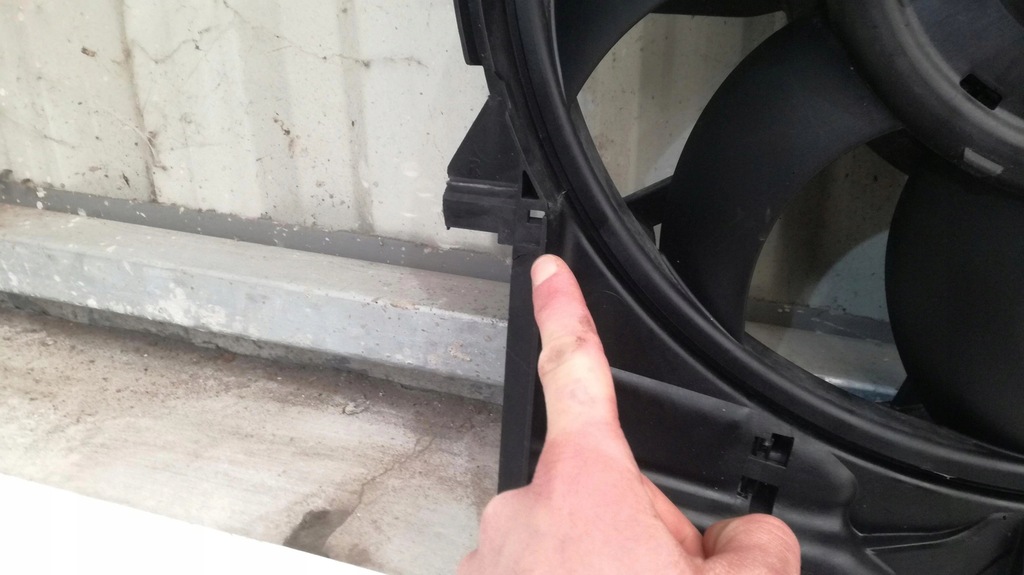 фото №7, Audi a8 4h корпус вентилятор 4h0121003p