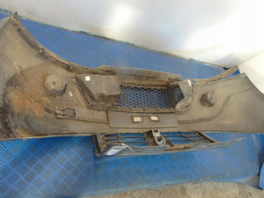 фото №8, Dacia sandero бампер перед код лакокрасочного покрытия san913