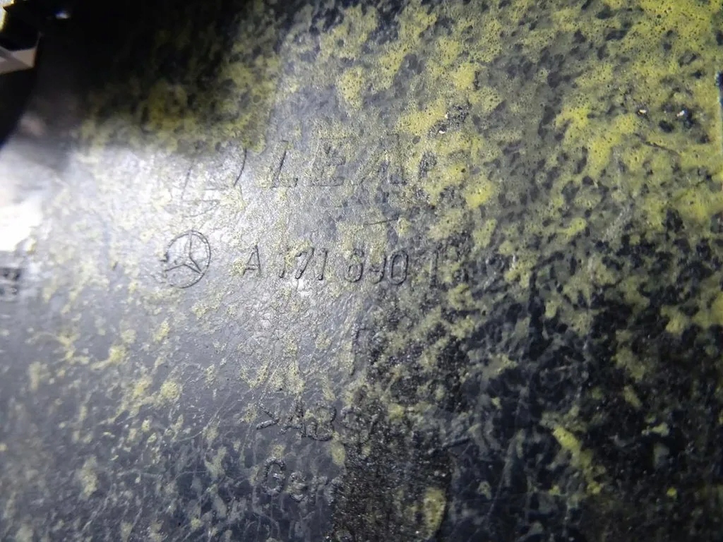 фото №4, Защита стойка правая mercedes slk r171