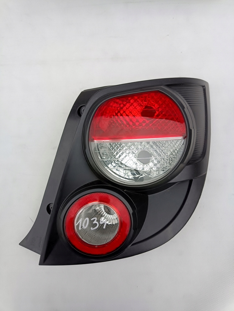 фото №1, Лампа задняя euro chevrolet aveo t300 2011-2014 hb