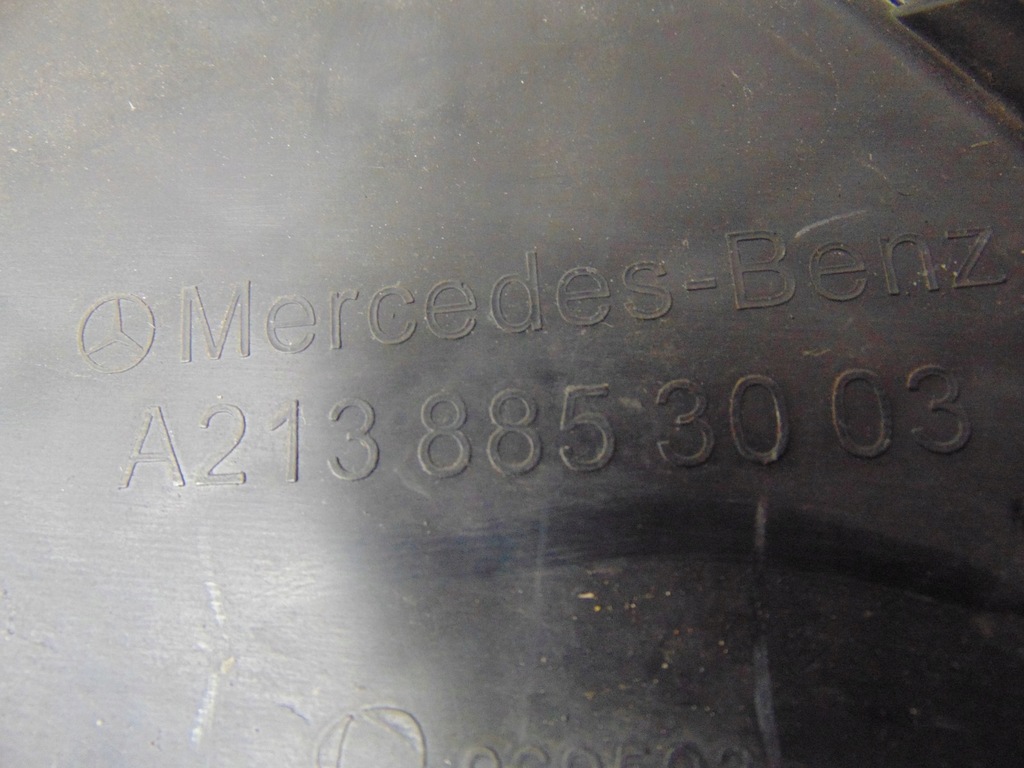 фото №14, Решётка бампера правая mercedes w213 lift