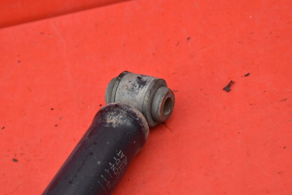 фото №6, Амортизатор лівий задня 9674665580 peugeot 301 1.6 vti 115 km 12-17